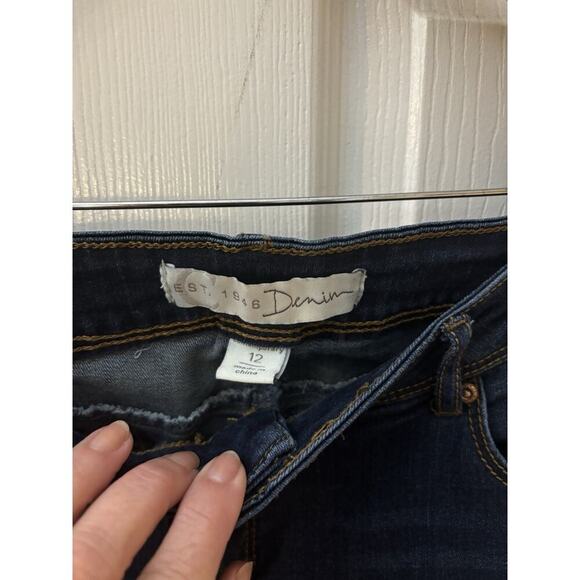 Established Relaxed Fit Skinny Jean Size 12 - Picture 4 of 7